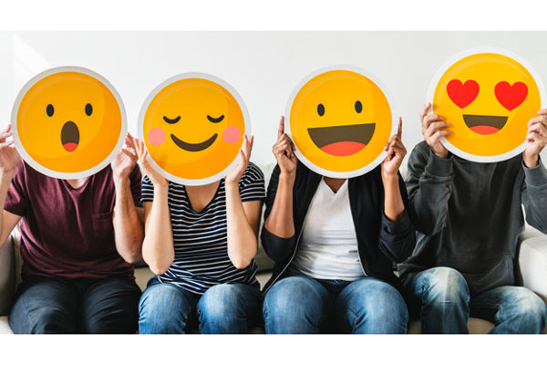 بیان احساسات