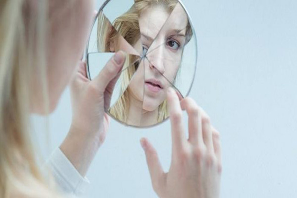 طرحواره ایثار